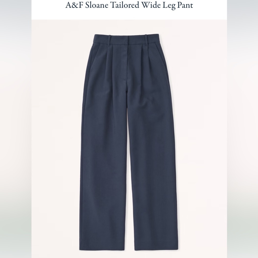 Sloane Tailored Wide Leg Pant in Navy Short
